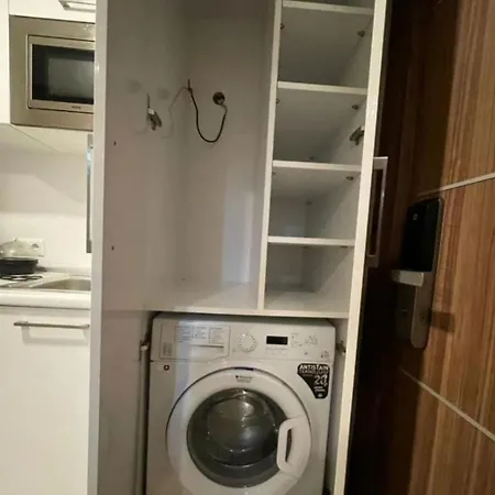 студия Esenyurt Apartment Istanbul